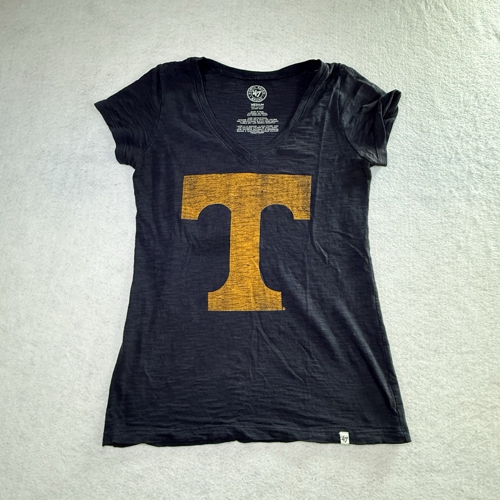 Tennessee Volunteers Big Logo‎ Shirt Women’s Medium Navy Short Sleeve NCAA '47